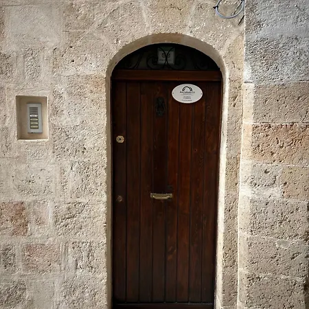 Arco Sallustio 2.0 アパート *